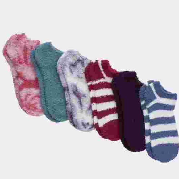 New- Hanes woman’s cozy no show socks, 6 pair, shoe size 5-9 - Picture 4 of 4